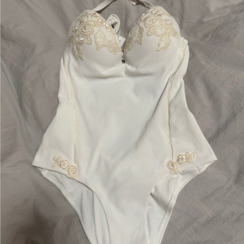 LA PERLA Maison Women's Embroidered Halter One Piece swimming suit 32C
